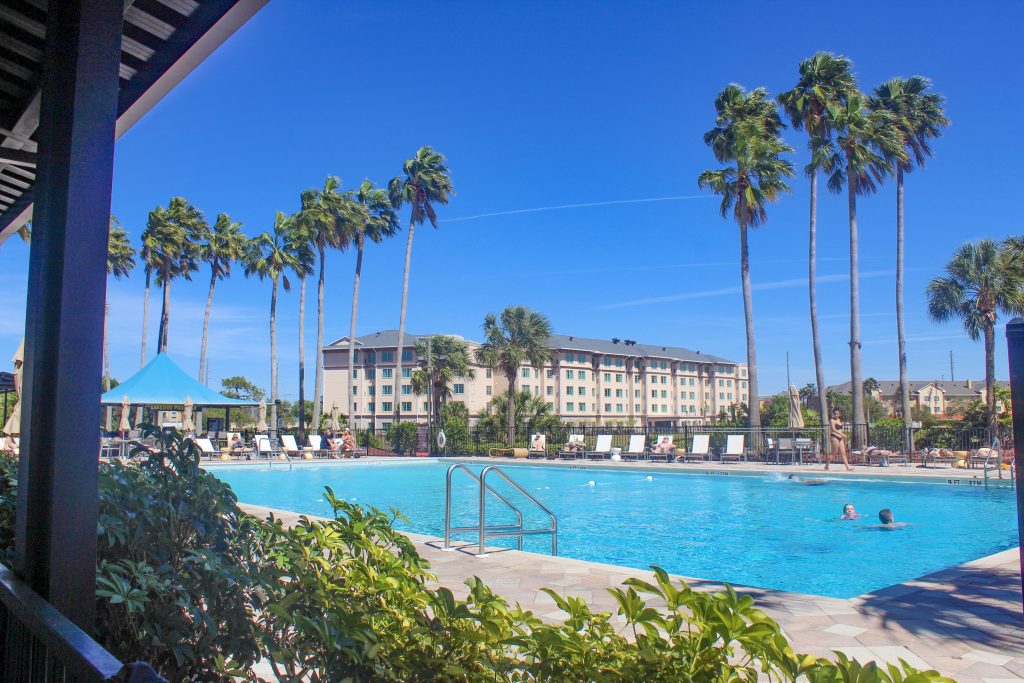 Where to stay in Orlando: Universal Orlando Hotel- Doubletree by Hilton at the Entrance to Universal Orlando